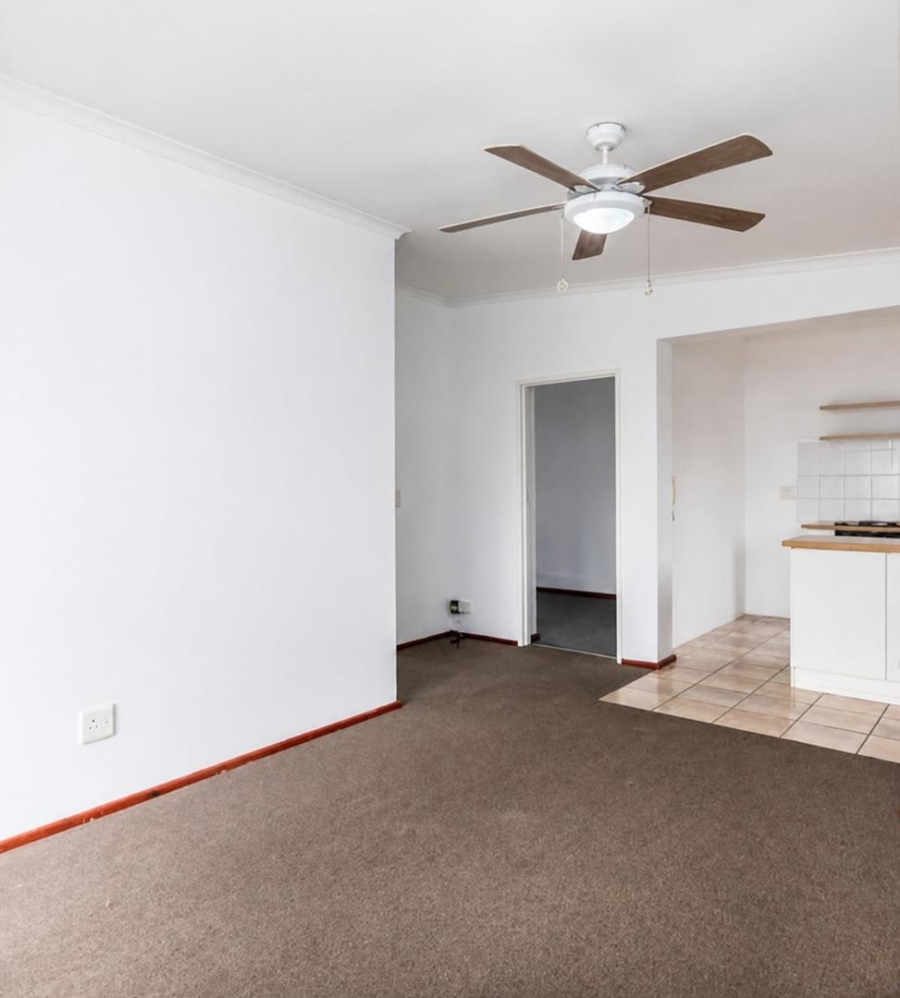 2 Bedroom Property for Sale in Parklands Western Cape